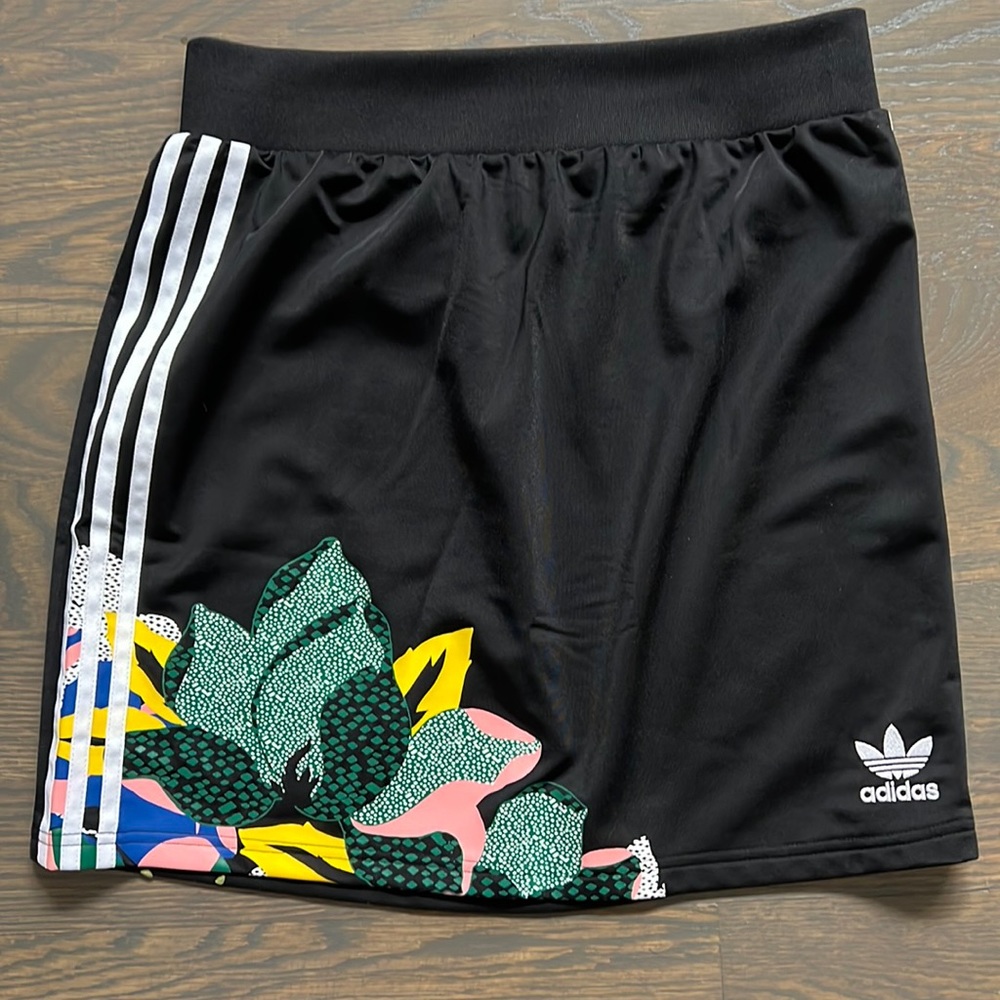 adidas Black Mini Skirt with Multicolor Floral Print